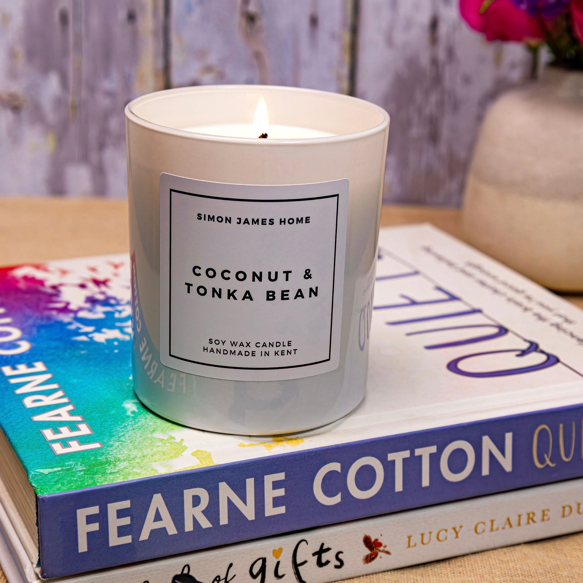 Coconut & Tonka Bean Handmade Soy Wax Candle - Luxurious Coconut Candle